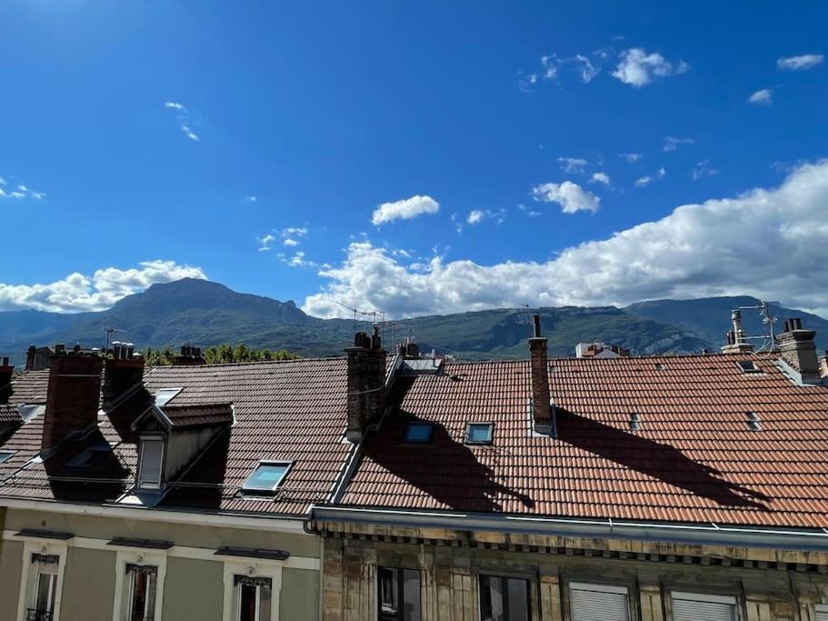 St Bruno - Studio Tropiques  Grenoble Kültér fotó